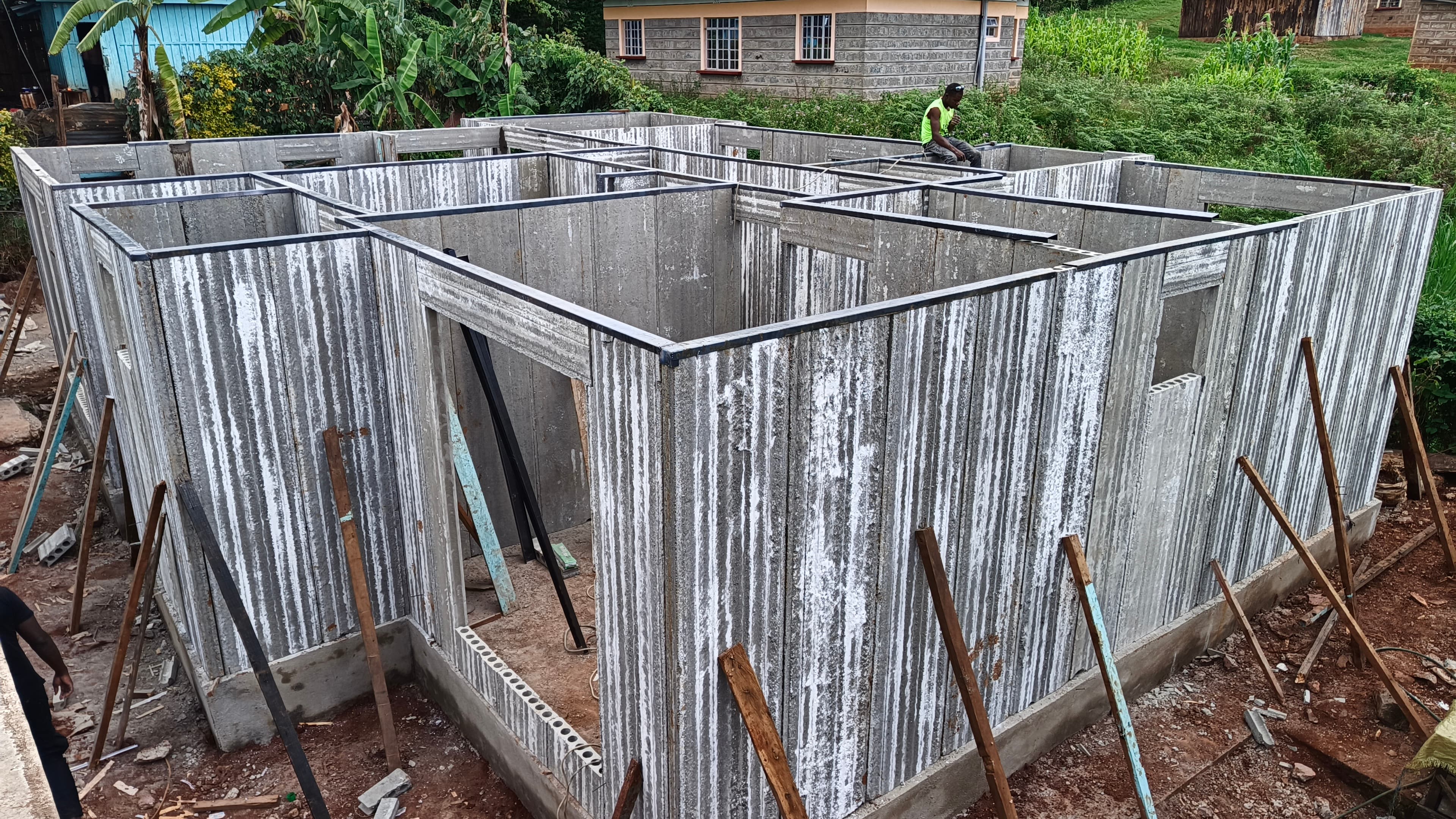 Precast concrete panel walls erected to full room layout on a Gedo Holdings home build in rural Kenya
